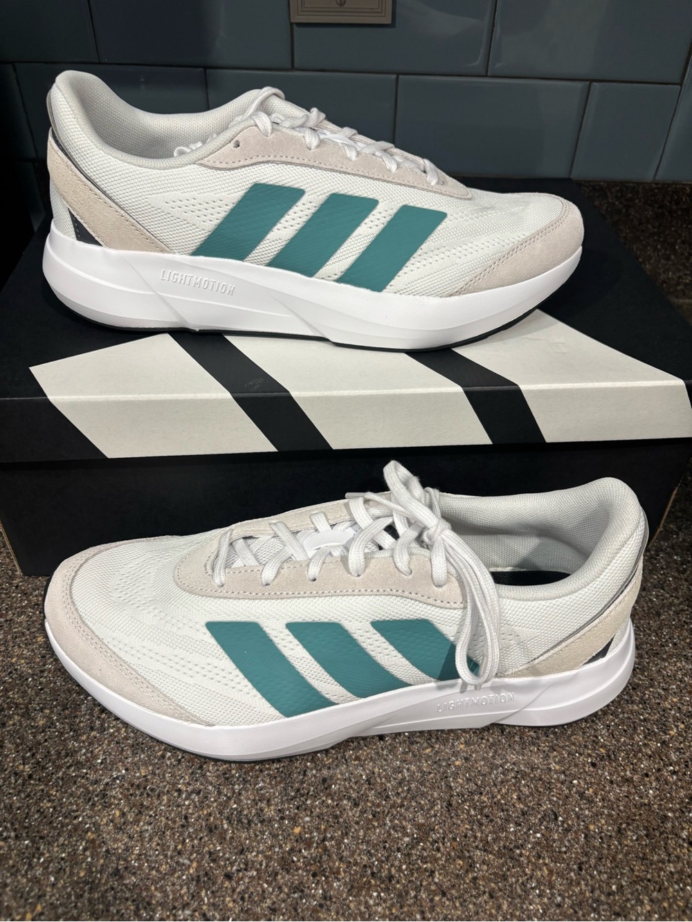 adidas Lightshift white Sneakers with Teal Stripes